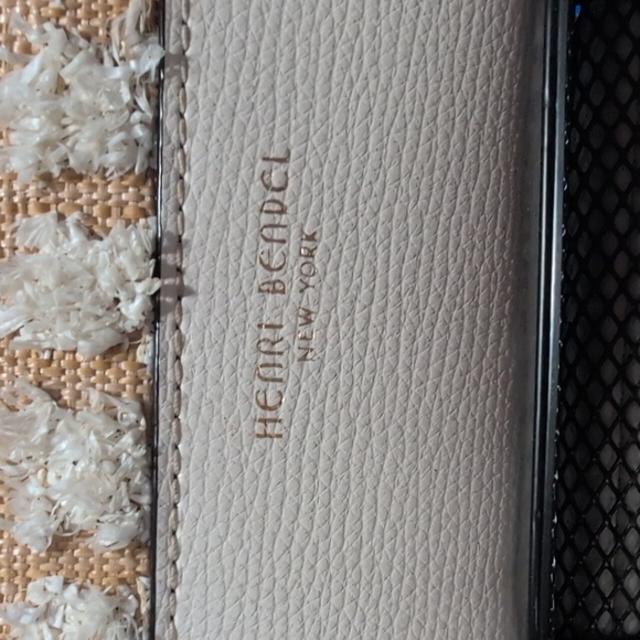 Henri Bendel Raffia Clutch/ Wristlet With Flower Pom Poms & Leather Bottom 🔥 - Picture 4 of 15